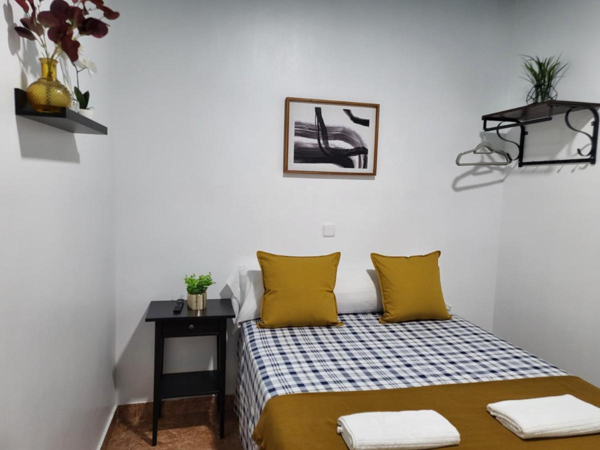 M-A Catrachos Rooms Madrid Exterior photo