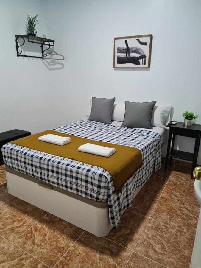 M-A Catrachos Rooms Madrid Exterior photo